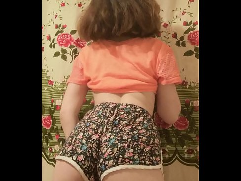 ❤️ Vogëlushja e re seksi duke zhveshur pantallonat e shkurtra në kamera ❤ Vetëm porno tek ne ☑